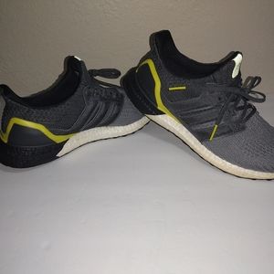 adidas UltraBoost 4.0 Grey Split Boost size 10.5